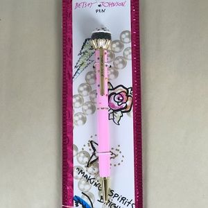 🌟NWT Betsey Johnson Cupcake Glitter Ink Pen